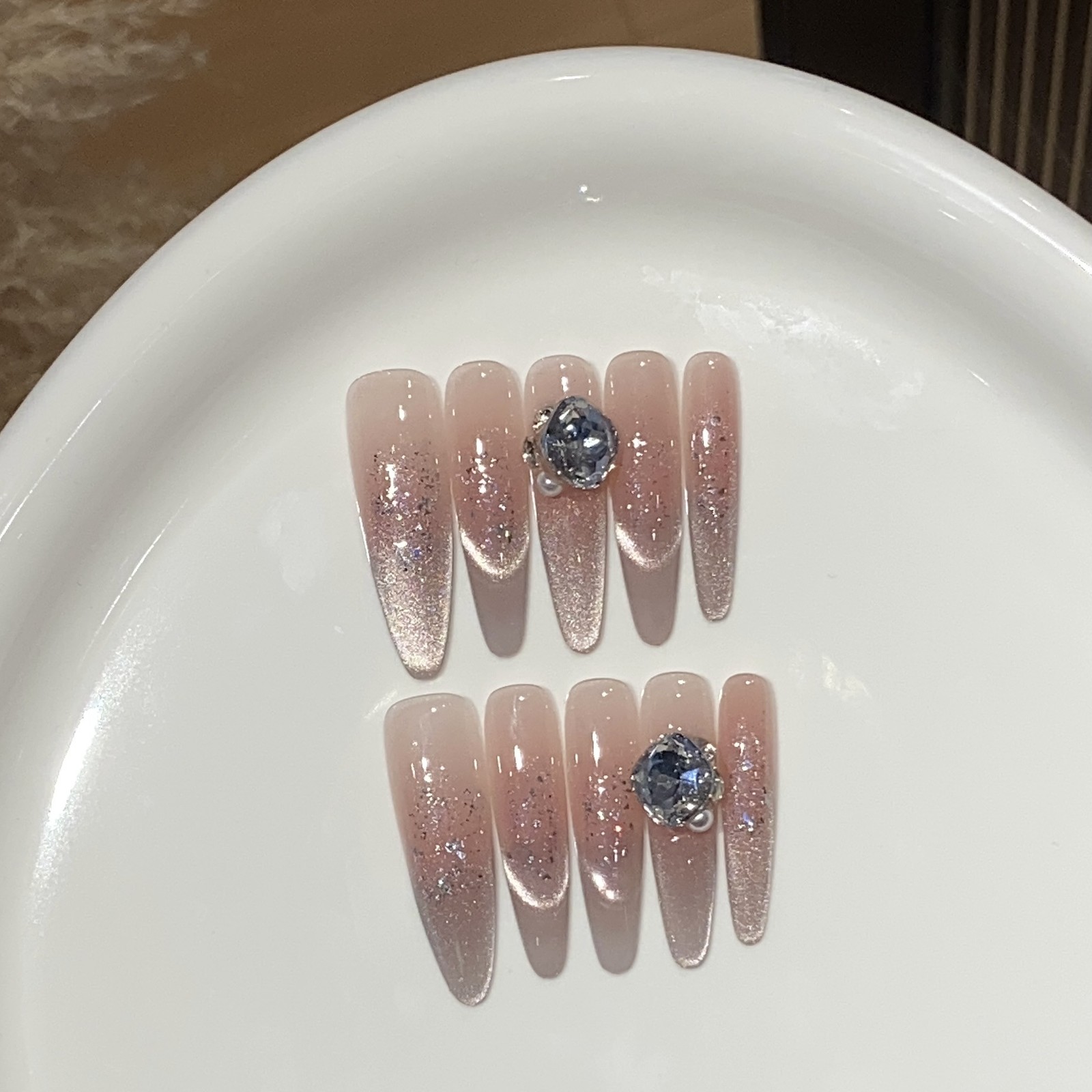 10Pcs Handmade Pink Cat Eye Long Pointed Nails Pearl Rhinestone Design