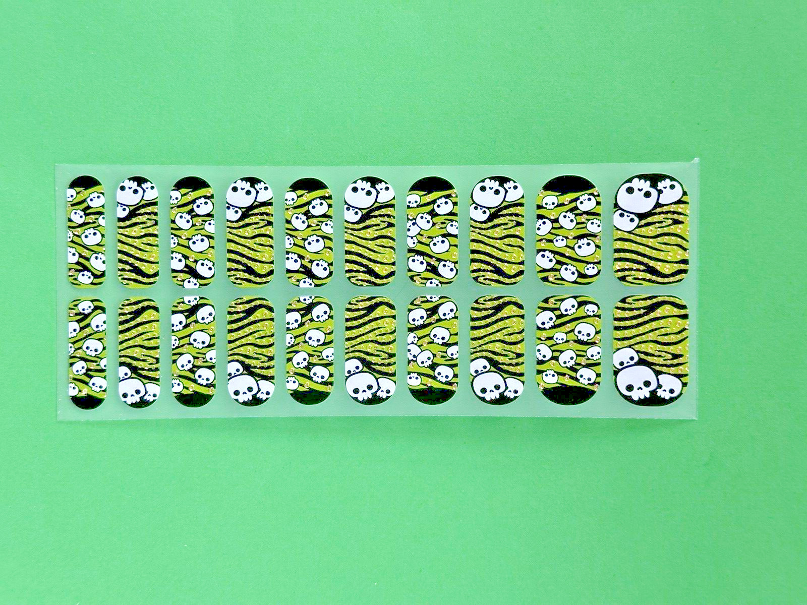 20 Strips In a Pack Instant Nail Wrap, Peel and Apply, Hottest design Brand New.