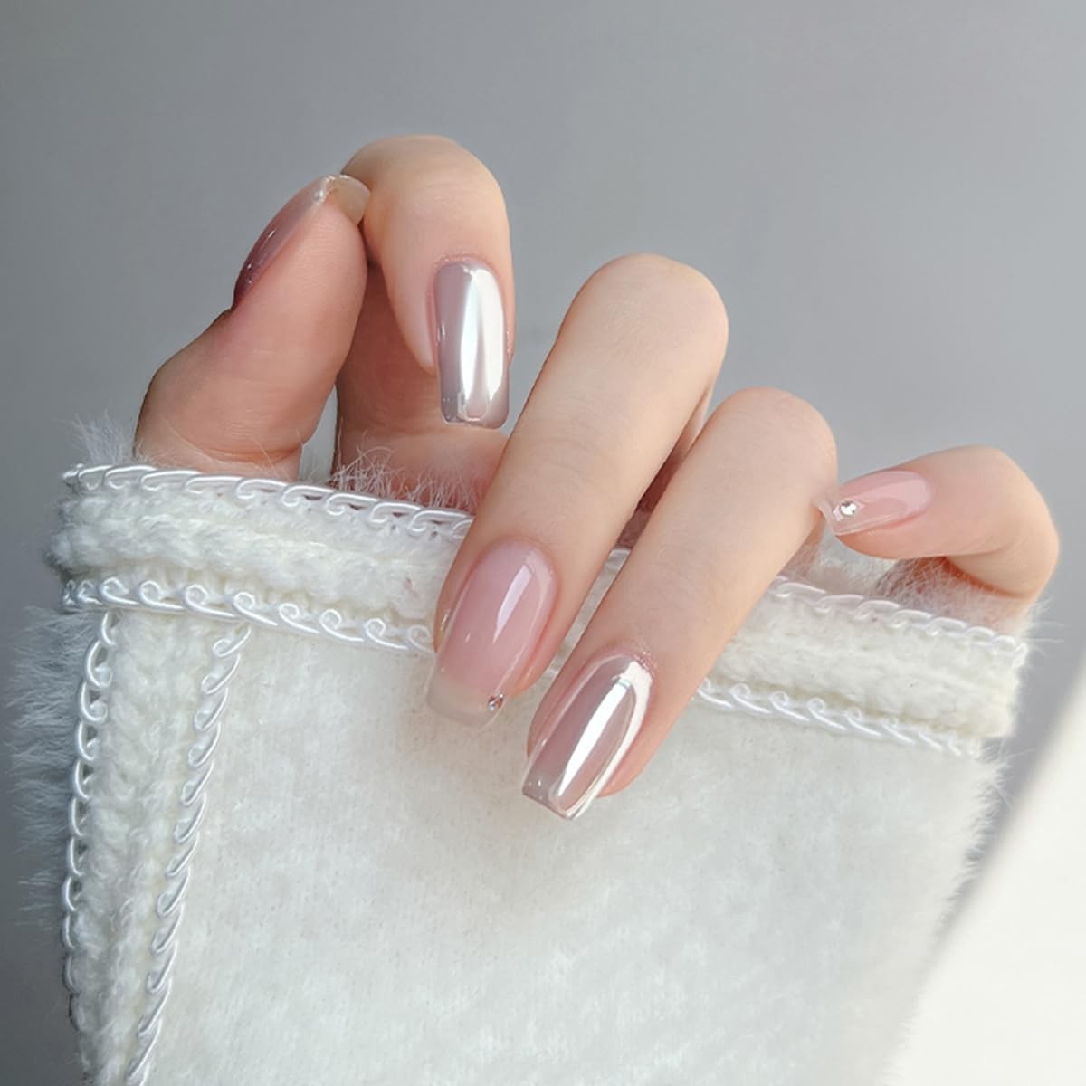 White Pearl Chrome Nail Powder 0.5g Magic Metallic Silver Super Glossy Mirror