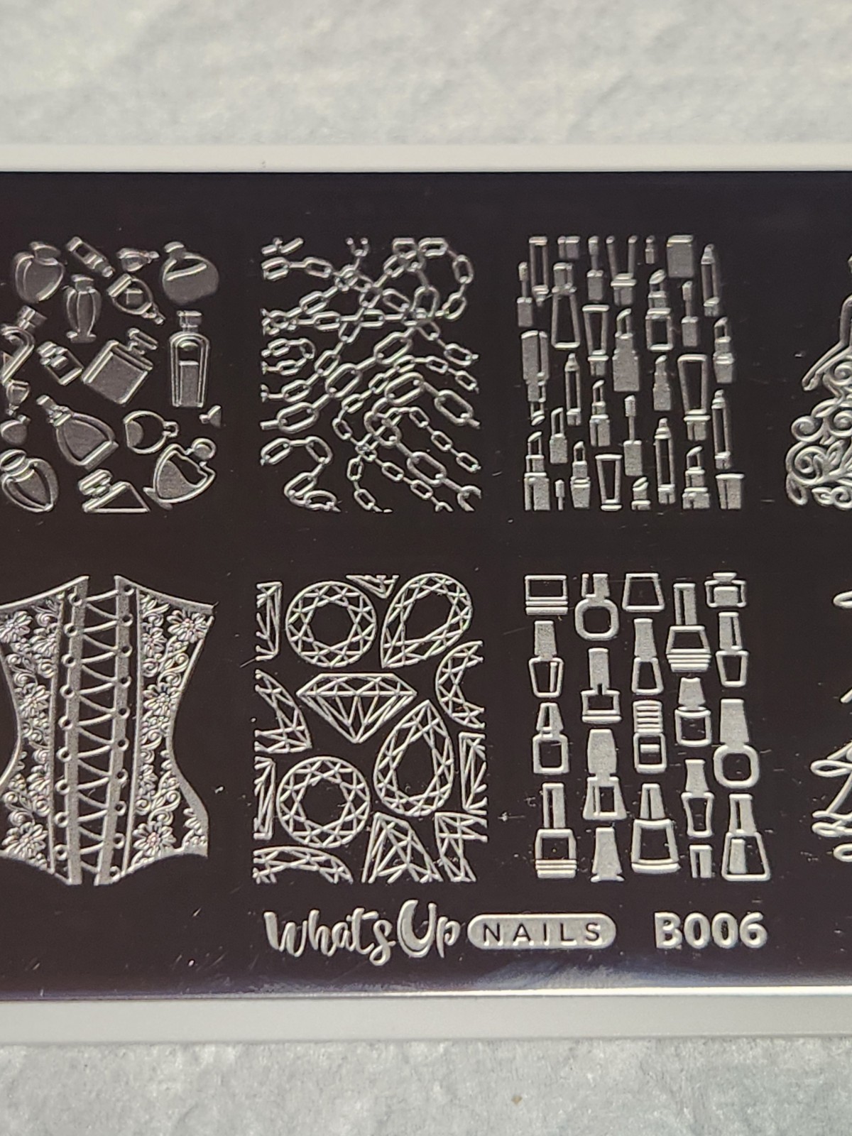 What’s Up Nail Stamping Plate B006 – A La Mode