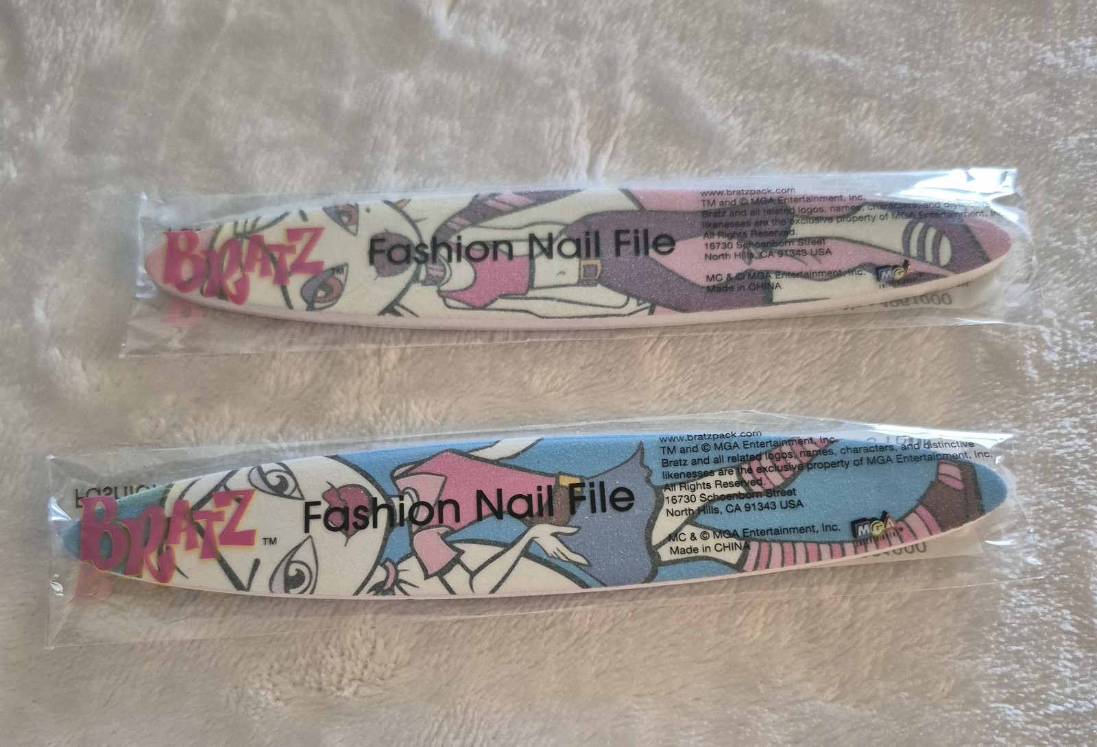 Lot of 2 – Bratz fashion nail file BRAND NEW