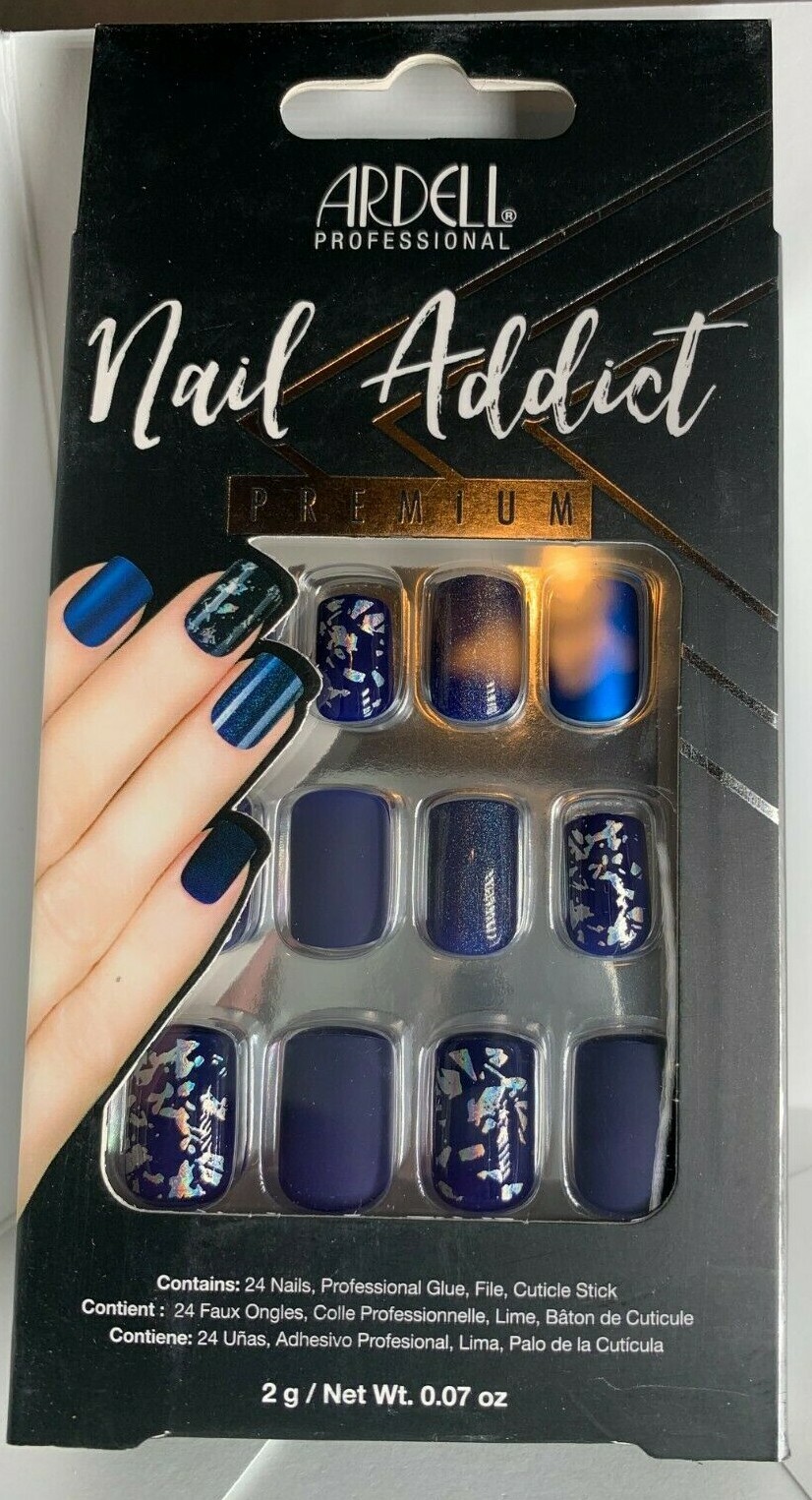 Ardell Nail Addict Premium Glue on Nail set matte Blue Square