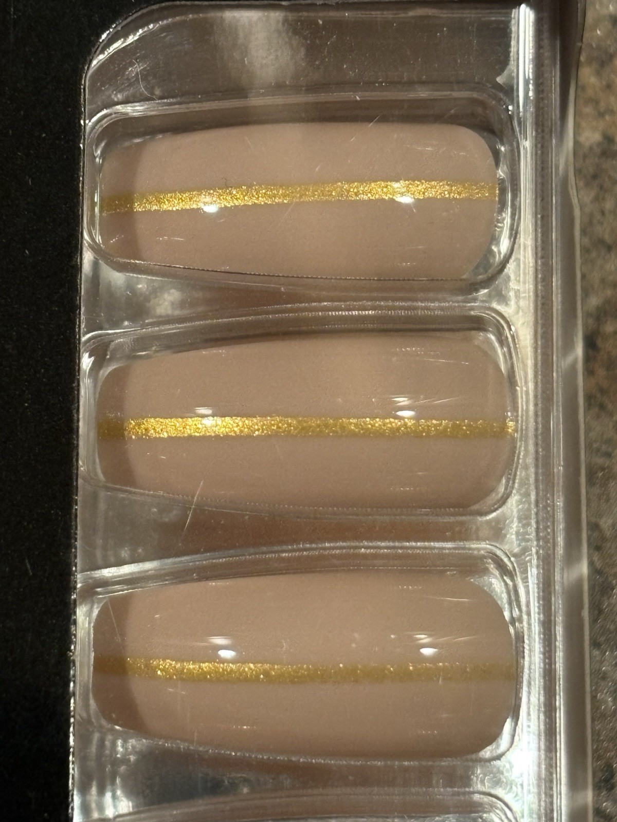 NEW Sally Hansen Perfect Manicure Salon Effect Meet Me in the Metal Coffin Nails