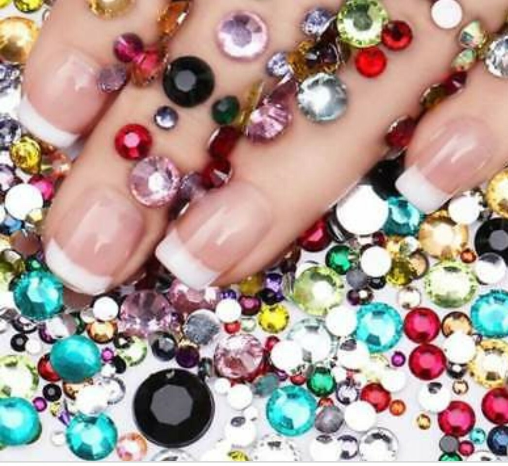 10000 Rhinestone, 4mm, SILVER, Crystal Flat Back, colour Nail Art wholesale UK