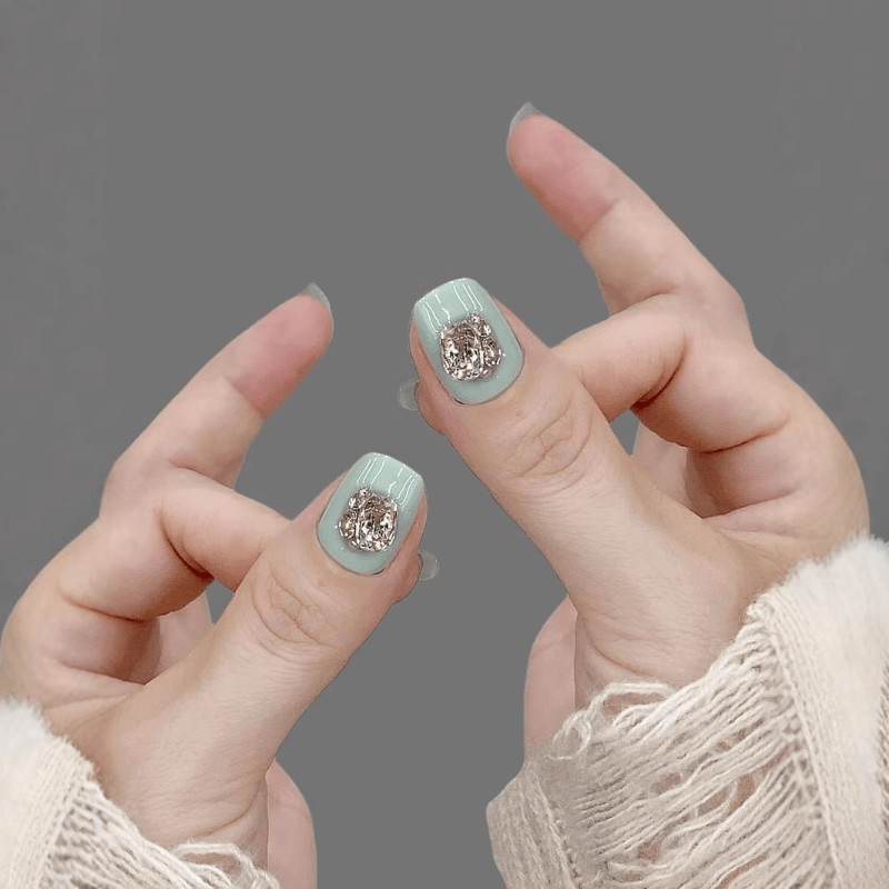 64Pcs Mint Green Rhinestone Press on Nails, Short Square Shiny Fake Nails