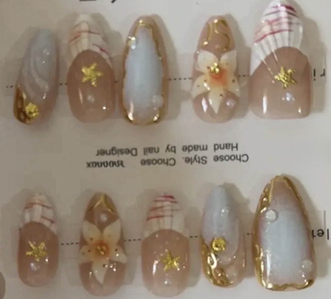 Handmade by me Press-On Nails Beige White Gold 3D Floral Full Cover Designed