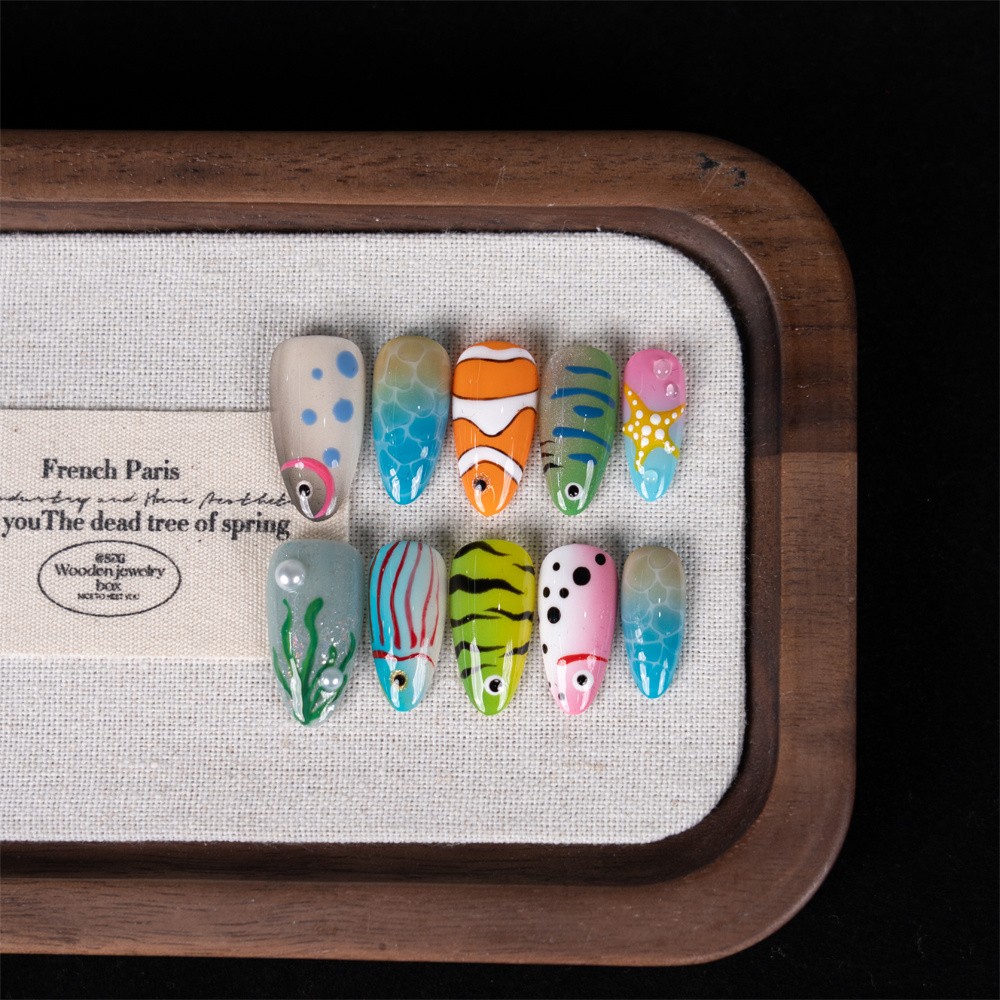 10pcs Handmade Almond Press On Nails Ocean Clownfish Summer Party Fashion Decor