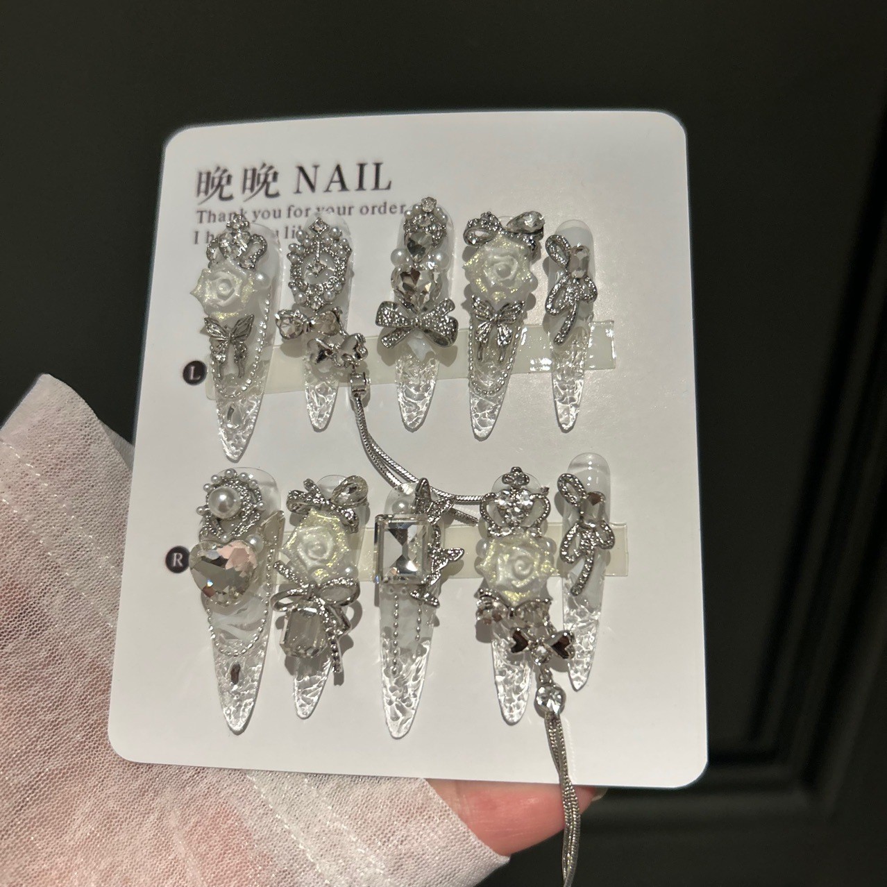 Ruoxue Handmade Luxury Ice Fragment Press On Nails White