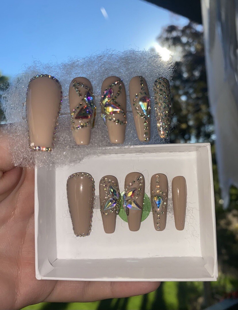 Arcylic Nails – Press On W/Glue.