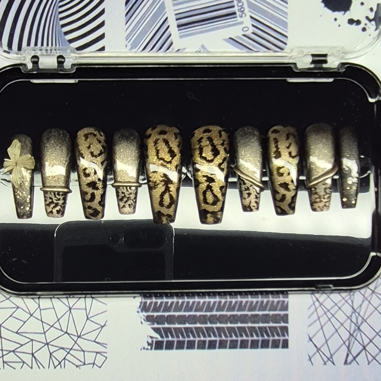 Gold Black Glitter Leopard Coffin Press-On Nails Pre-Designed Full Cover