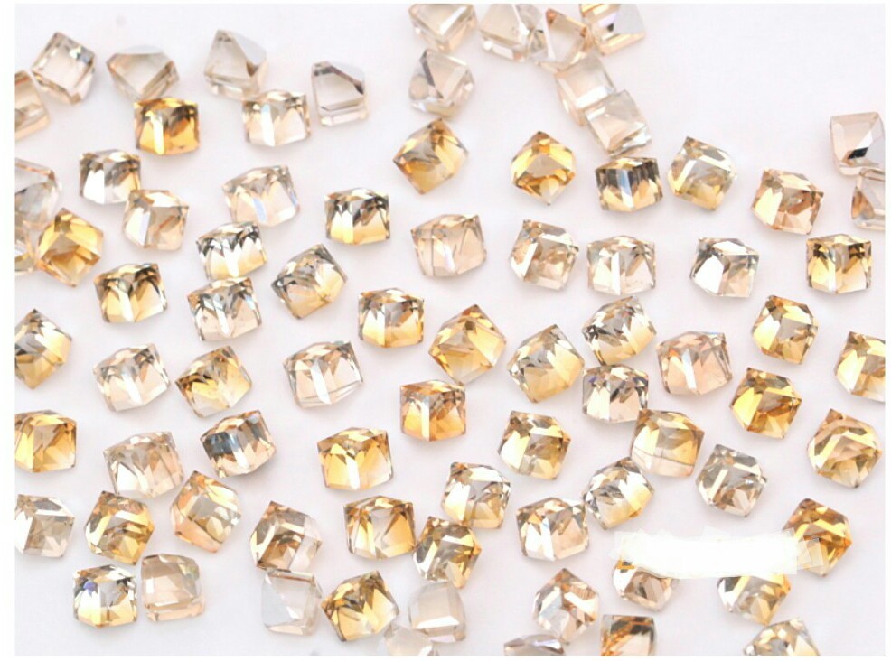 5pcs New 3D Colorful Rhinestone Crystal Cube Nail Art DIY Decorations