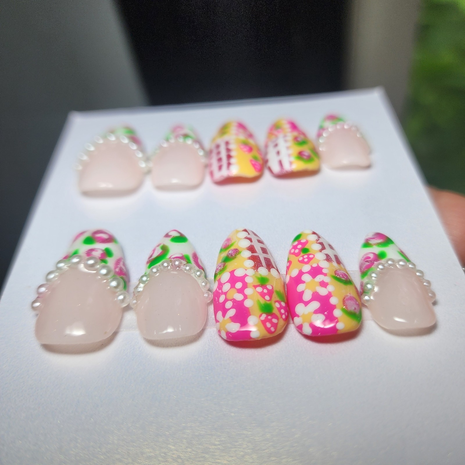 Handmade Acrylic Short Almond Medium Size Summer Croquettes Press On Nails