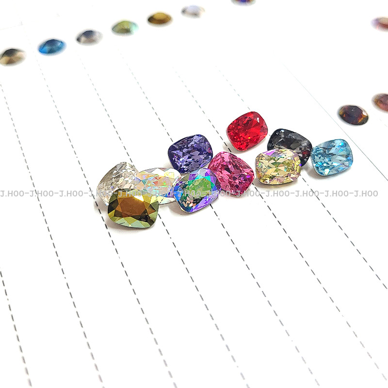 Swarovski 4568 Cushion Fancy Stone 8x6mm (2pcs)