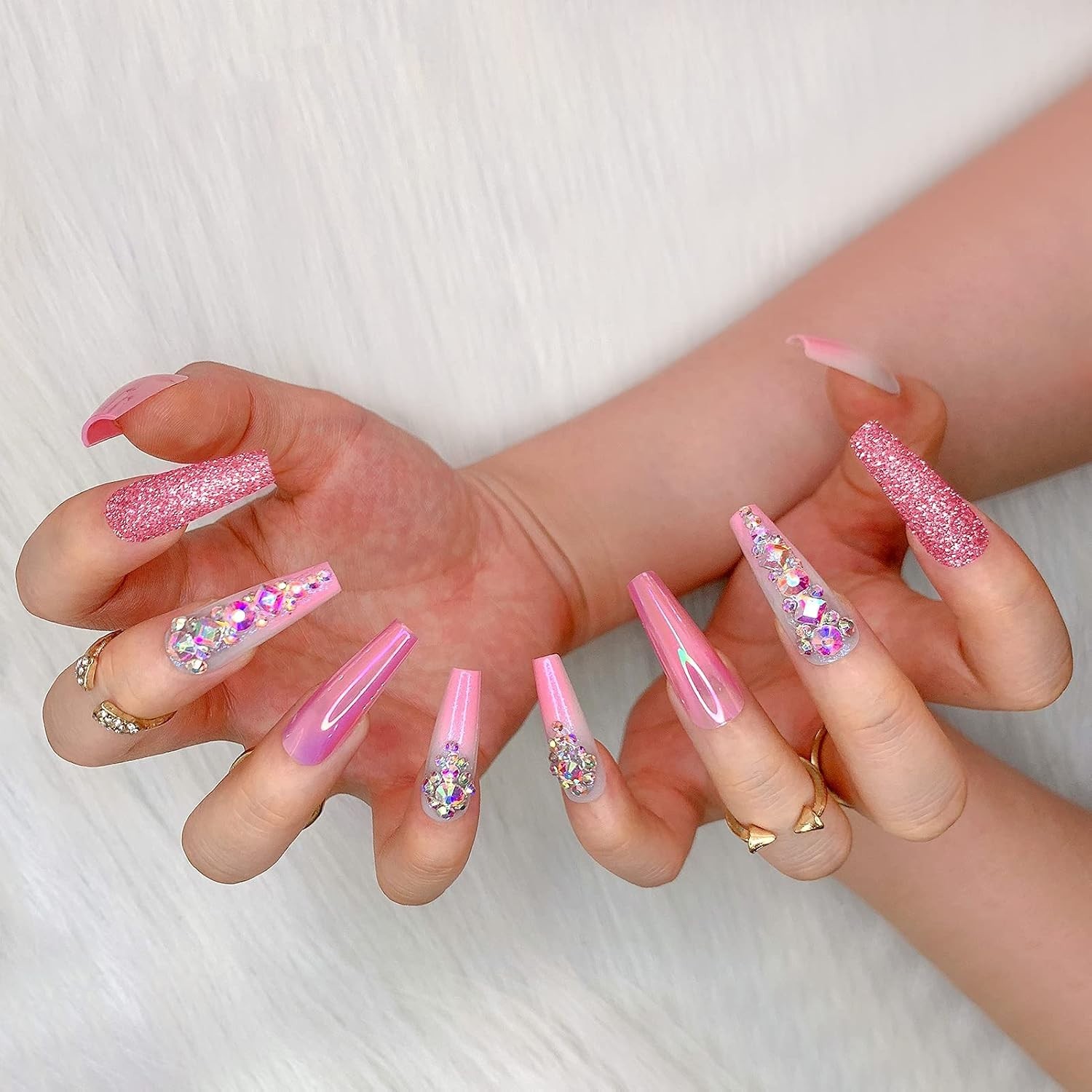 36pcs Easy to Apply Pink Ombre Press-On Nails with 3D Gems – Perfect for Parties