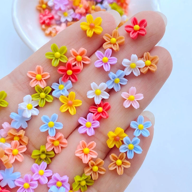 200Pcs New Cute Mini 8mm Flower Flat Back Resin Nail Enhancement Jewelry Craft