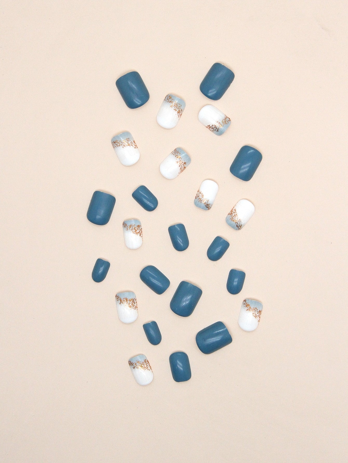24pcs Short Square Turquoise Ombre Glitter Marble Print Fake Nail False Nails
