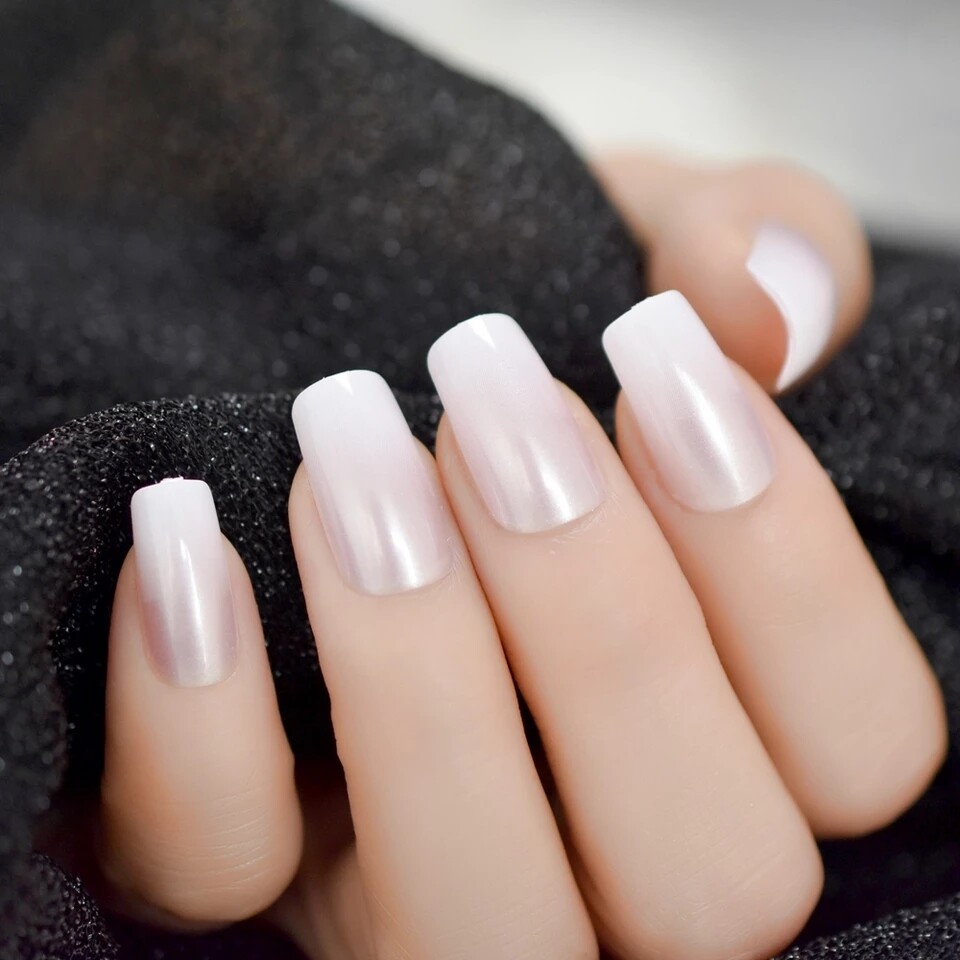 Pearl Ombre French Mani Press on nails glue on white tip Square