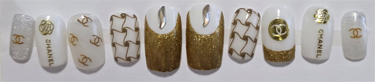 Custome 10 Pcs Luxury Gold White Press On Nails Gel Square Size Medium + Kit NIB
