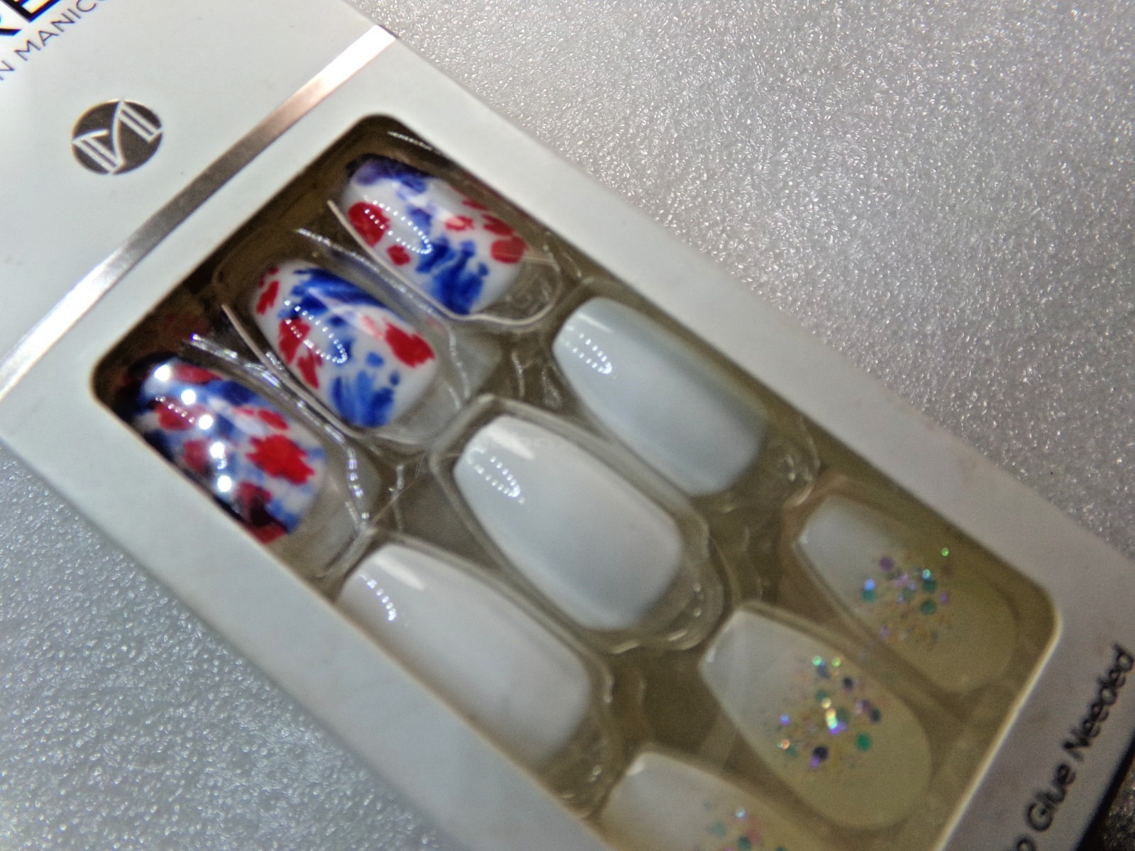 IMPRESS Premium NAILS PRESS ON Medium – Red, White and Blue USA 4th of July