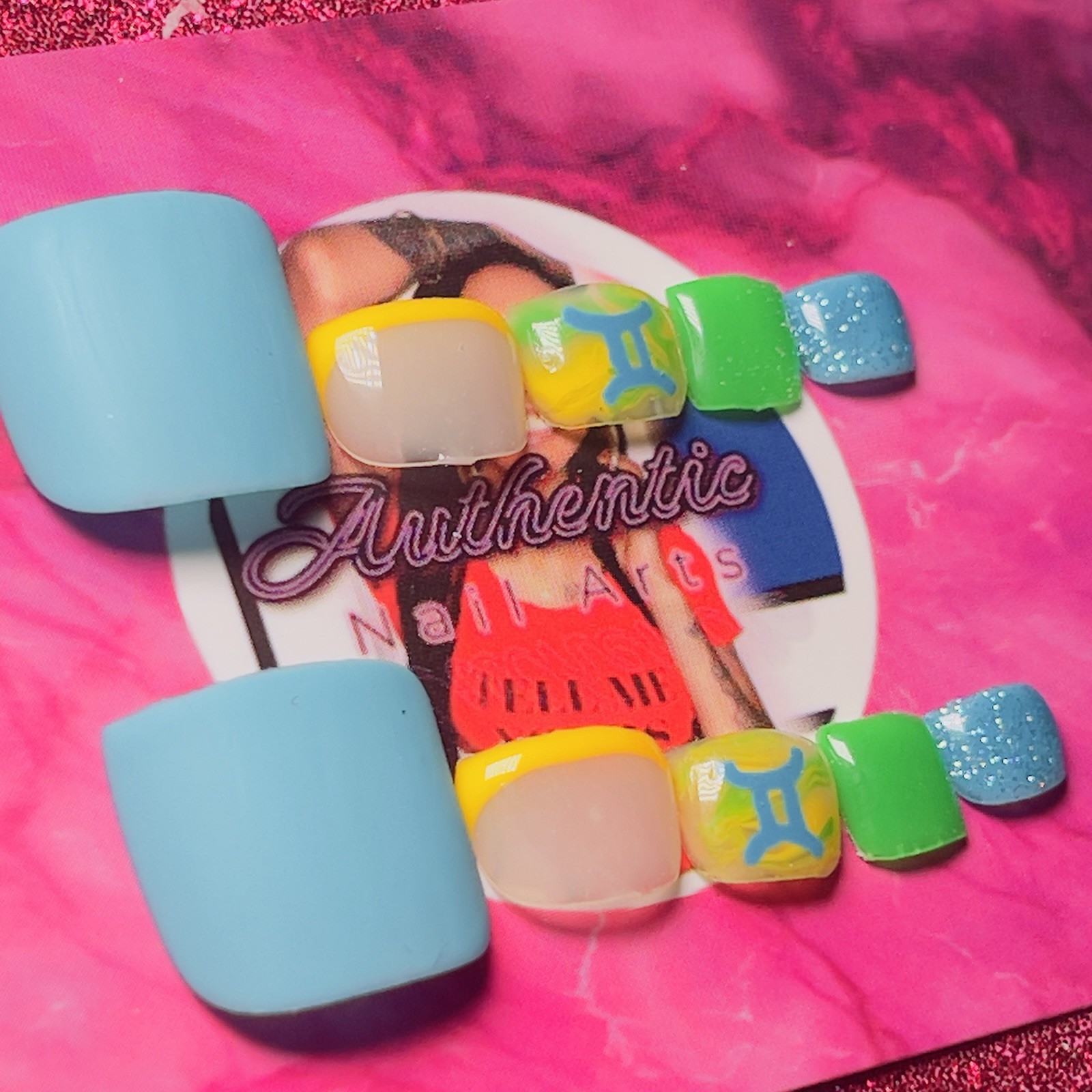 Authentic Nail Arts by Dia Square Press-On Toe Nails Blue Green Glitter