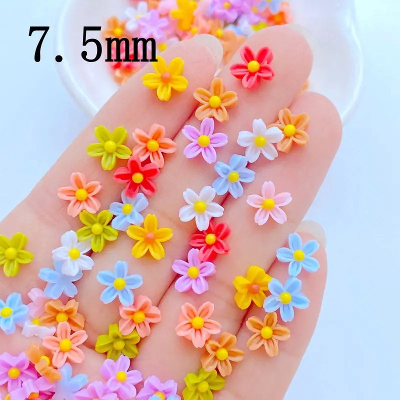 200Pcs New Cute Mini 8mm Flower Flat Back Resin Nail Enhancement Jewelry Craft