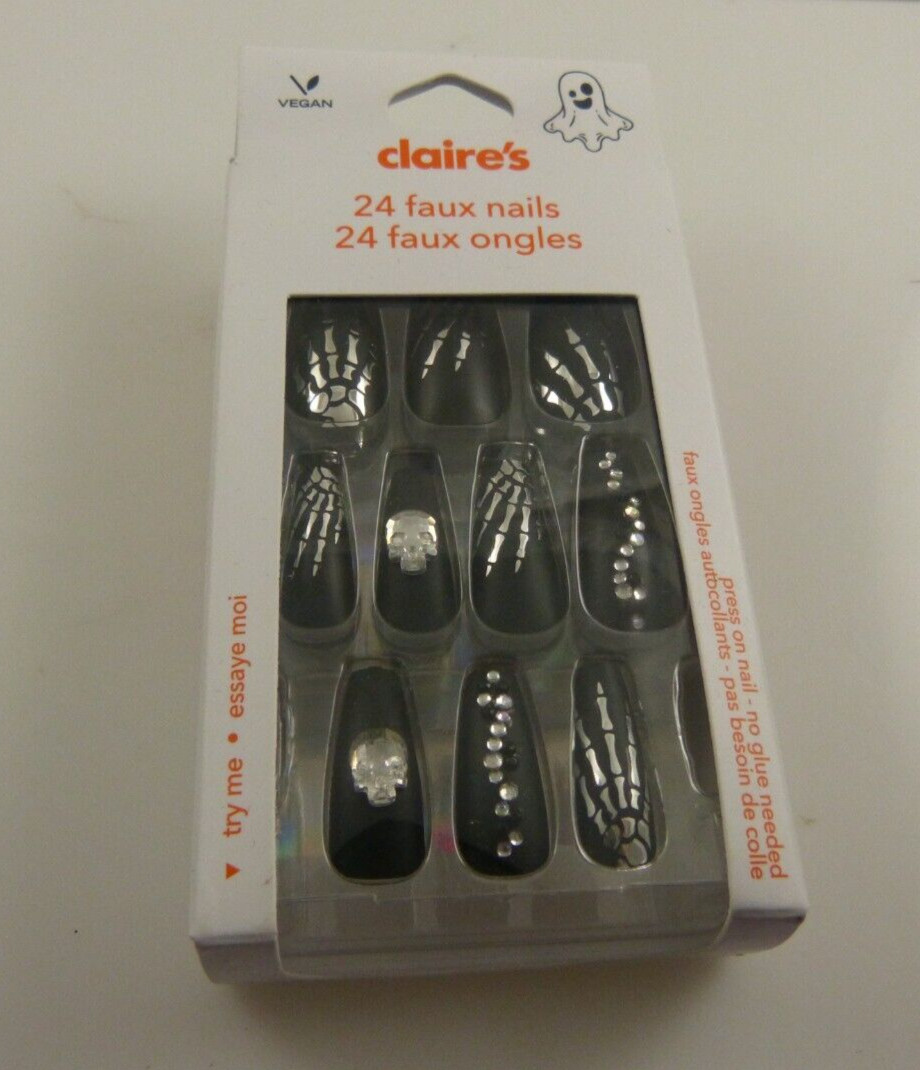 Claire’s faux false nails halloween skulls black bling press on no glue needed