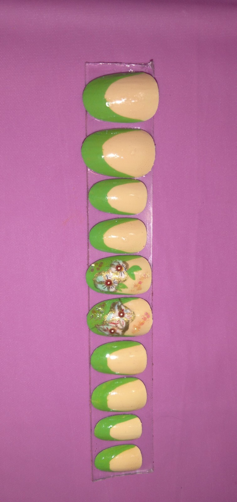 KFN Press On Nails ​Green French|Medium Oval|Hand Painted Floral Foil Art Kit 10