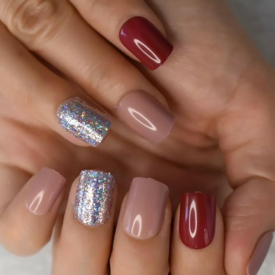 24 Short multi mauve burgundy Glitter Press On Nails w glue silver