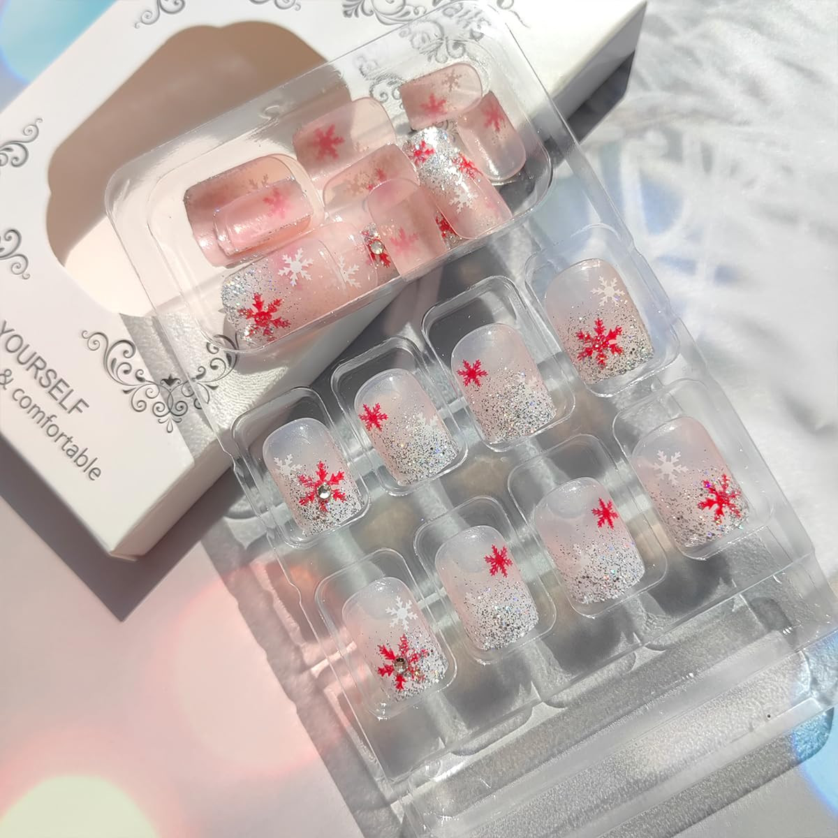 24Pcs Christmas Press on Nails Short Square Fake Nails Red White Snowflake Rhine