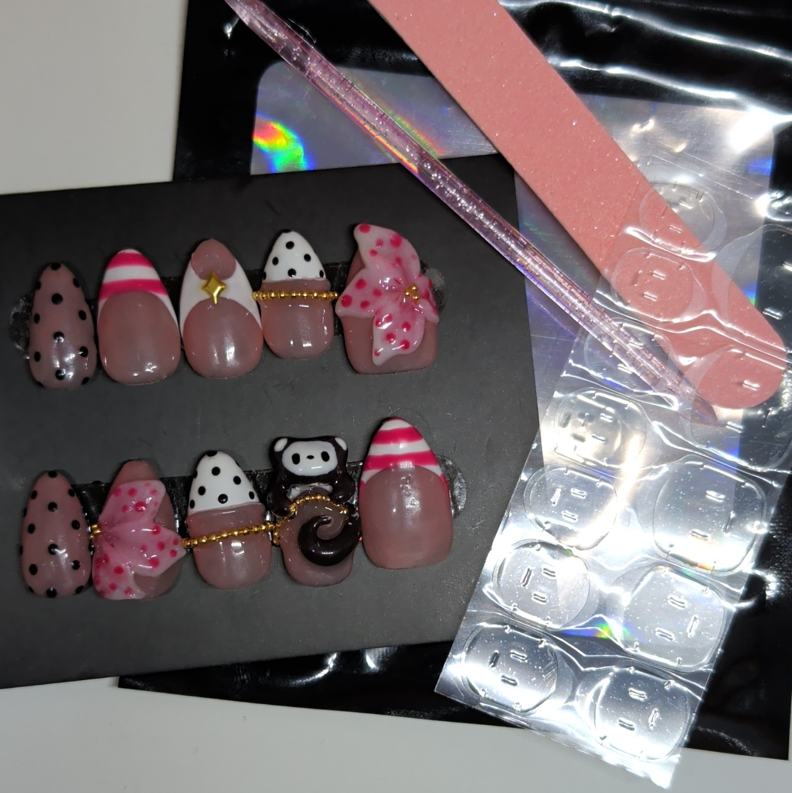 10 Piece Short Almond Press-On Nails, 3D Animal Theme, Pink White Black Gold