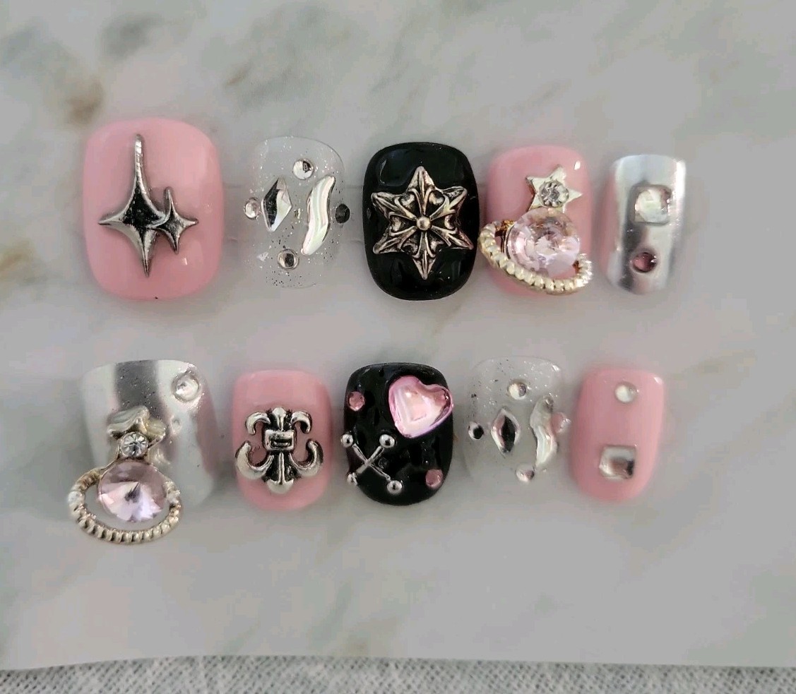 HANDMADE PRESS ON NAILS JUNK NAIL Silver/Pink/Black + TOOLS * Short