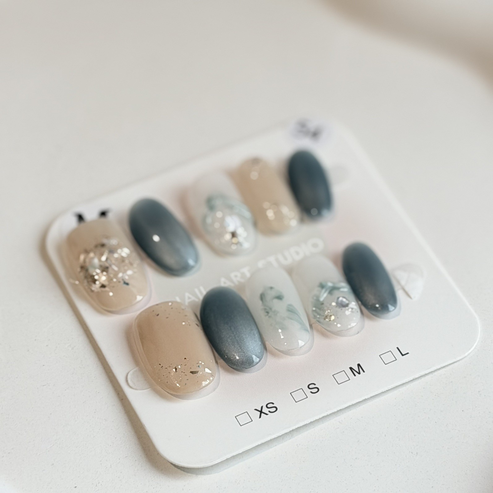 Unique Handmade Press-On Nails Size M | One of a Kind Set, Reusable 54