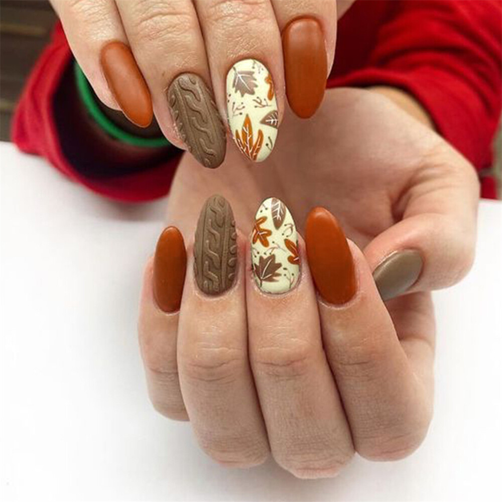 Short Almond Press-On Fake Nail Maple Leafs Thanksgiving Day Fall Manicure 24pcs