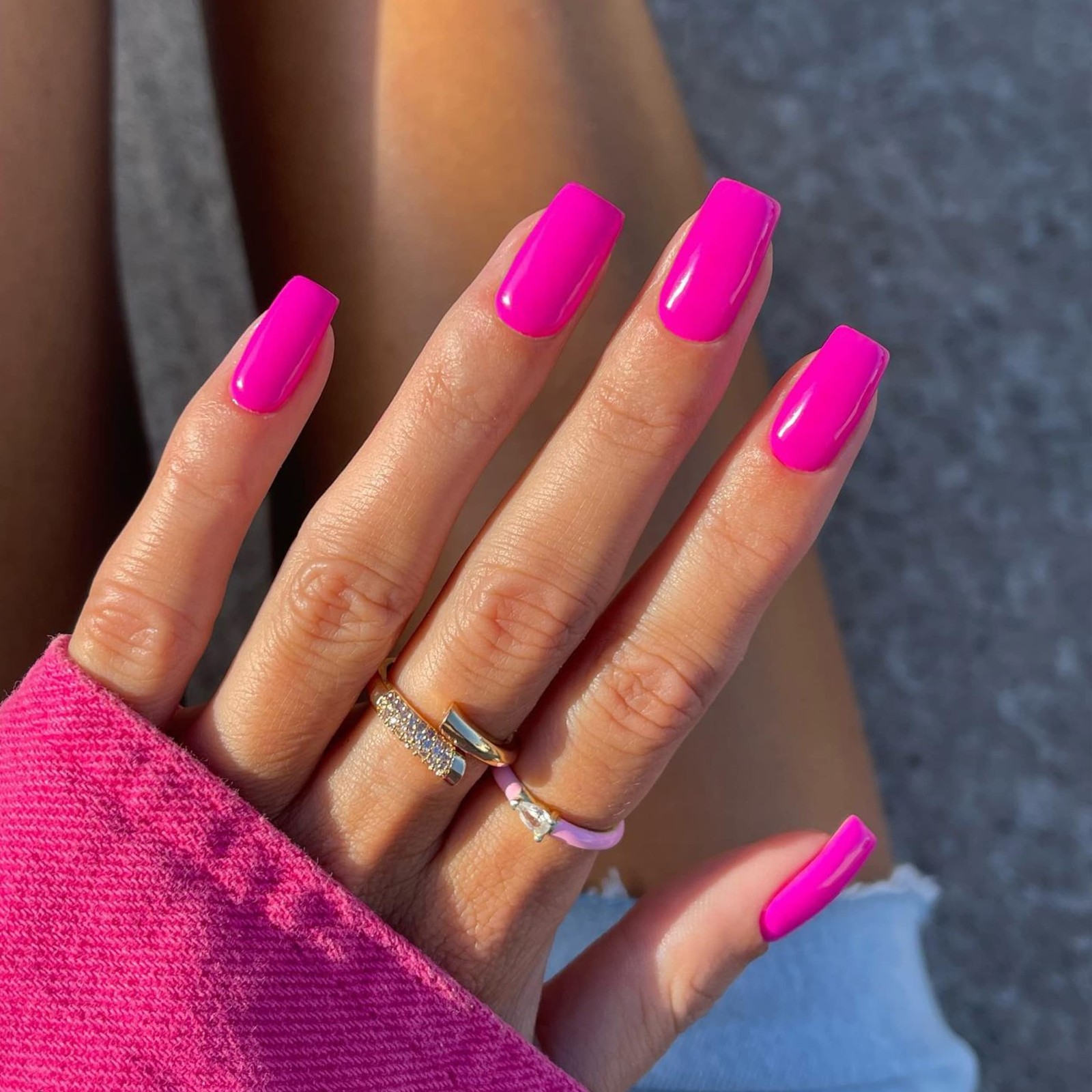 Hot Pink Nails Press ons Neon 0.04 Ounce (Pack of 24), glossy hot pink