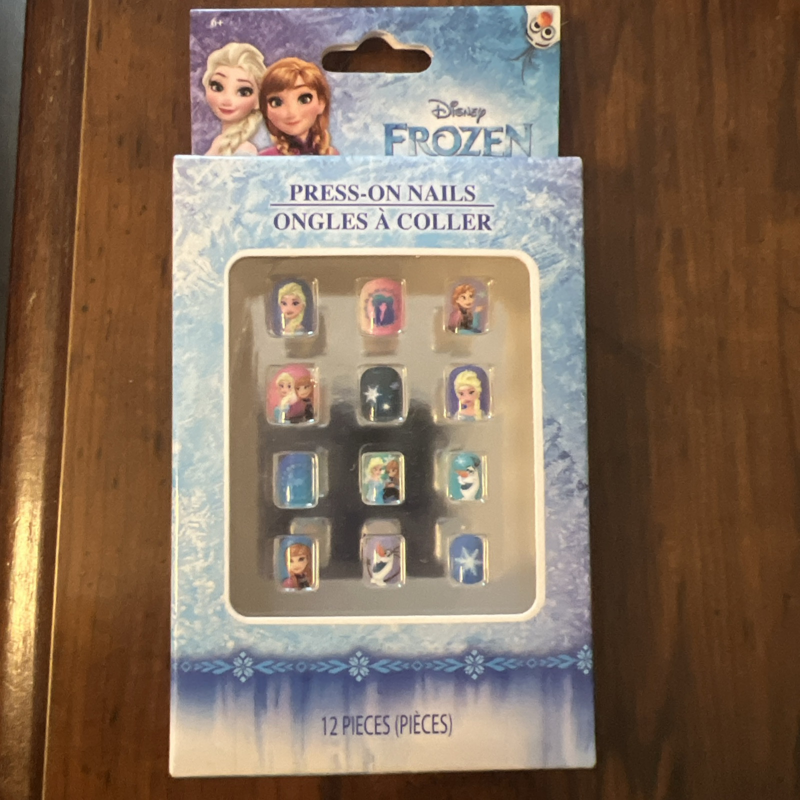 DISNEY FROZEN GIRLS 12 PIECE PRESS-ON NAIL SET – NEW IN BOX
