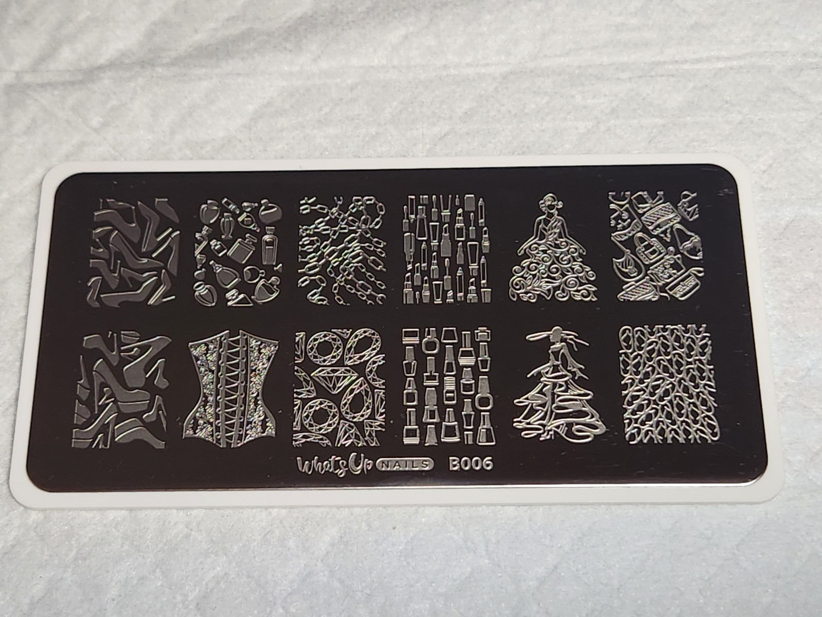 What’s Up Nail Stamping Plate B006 – A La Mode