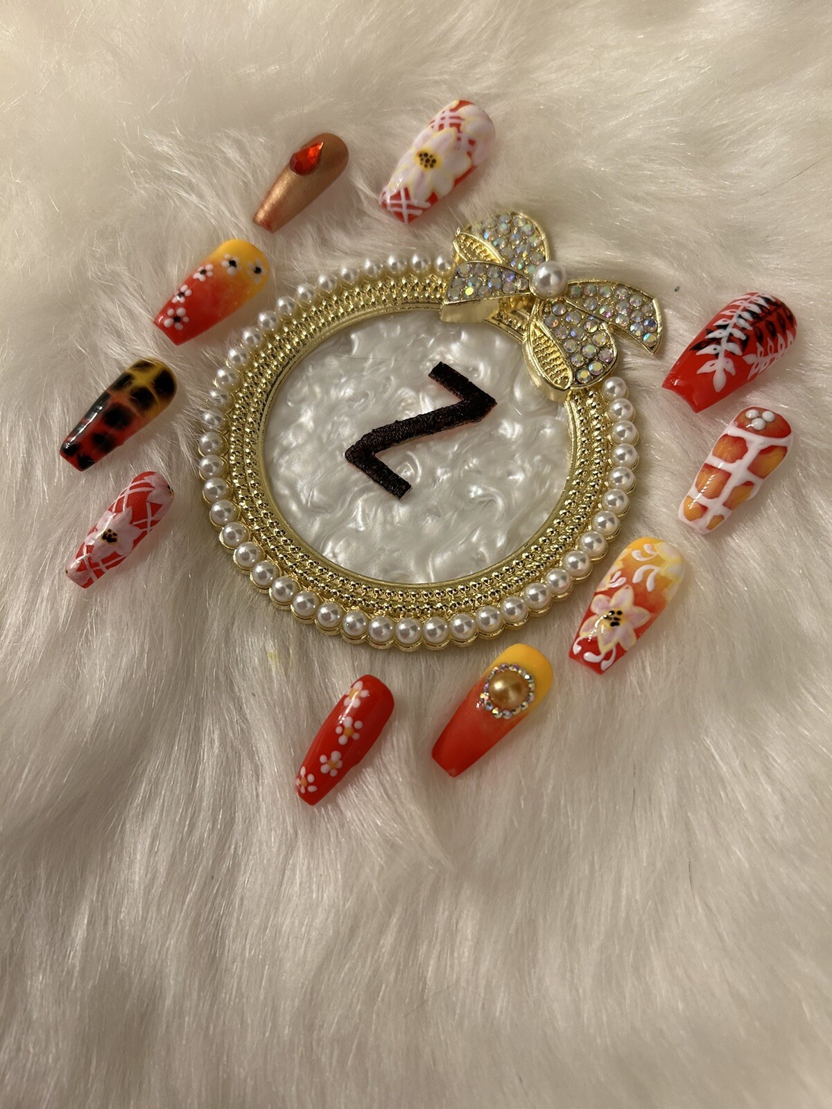 Z NAILZ! Gorgeous Set of Eclectic Designed Med. Ballerina (Red) Press On Nails
