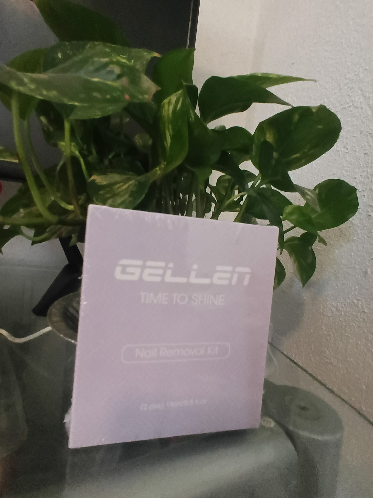 Kit de eliminación de uñas Gellen Time To Shine, 2 unidades, color morado. $9.99