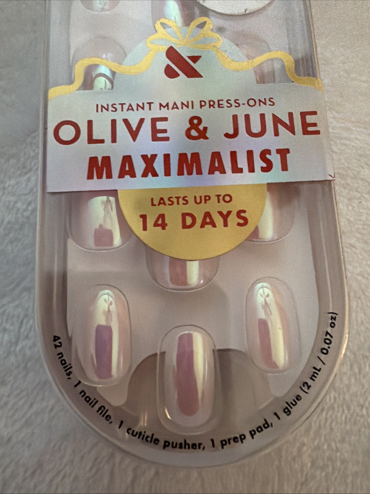 Olive & June Maximalist Press-On Nails- Short- Round- Color Unicorn French