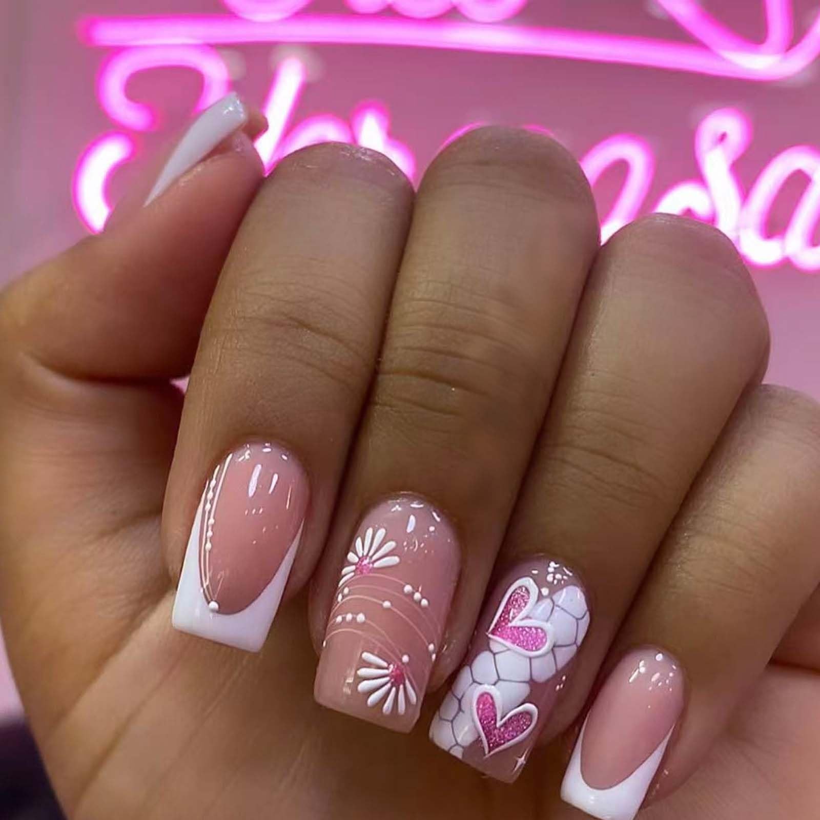 24Pcs Valentines French Tip Press on Nails Short Square Glitter Heart Fake Na…