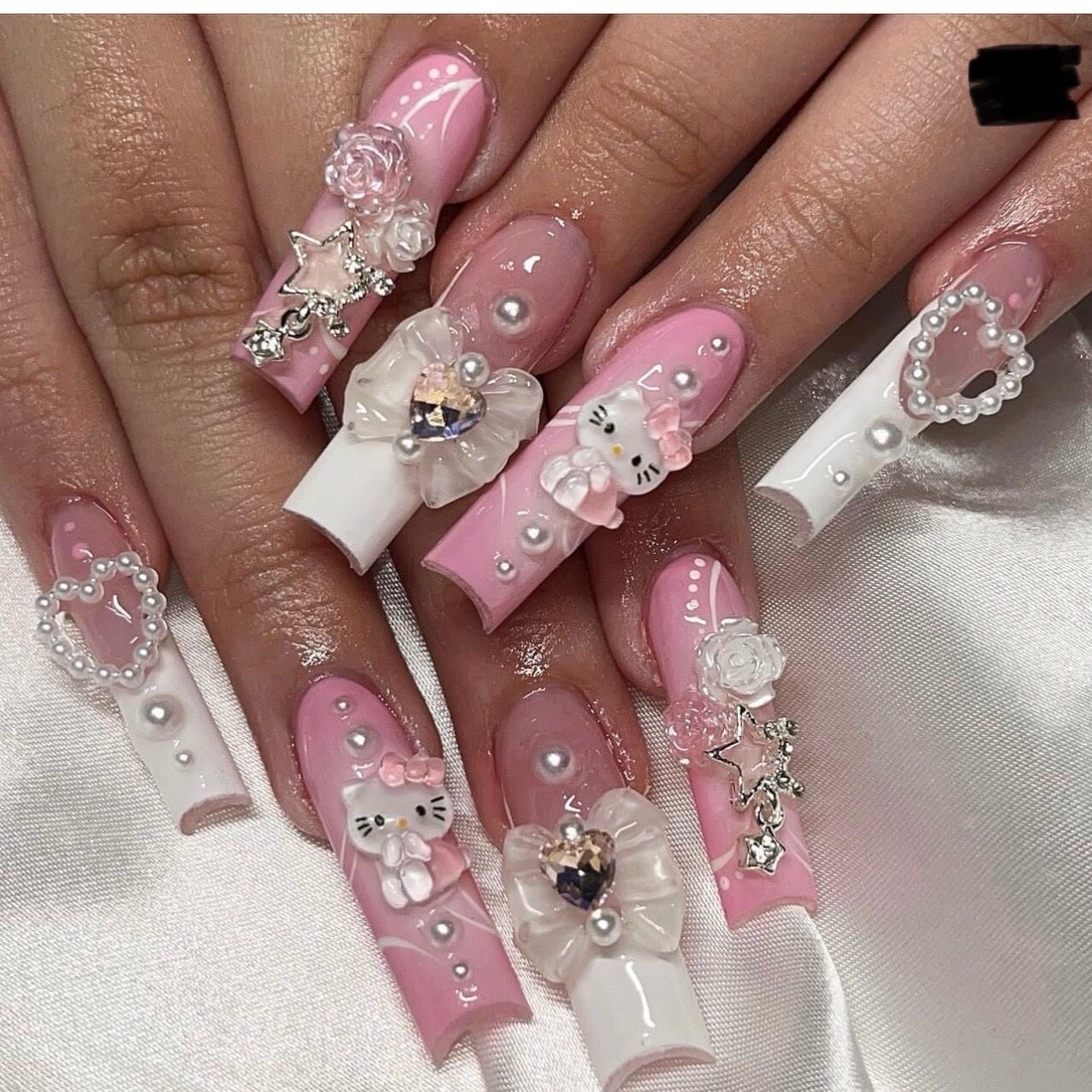 Hot Girl Hello Kitty Super Long Handmade Artisan Press On Nails