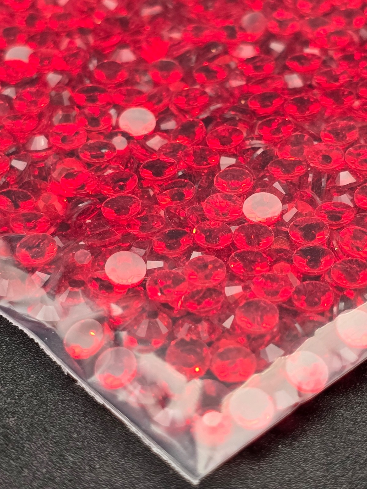 2000 x Resin 4mm Flat Back Rhinestones Phone Nail Shoe Art Craft Gems SS16 DIY