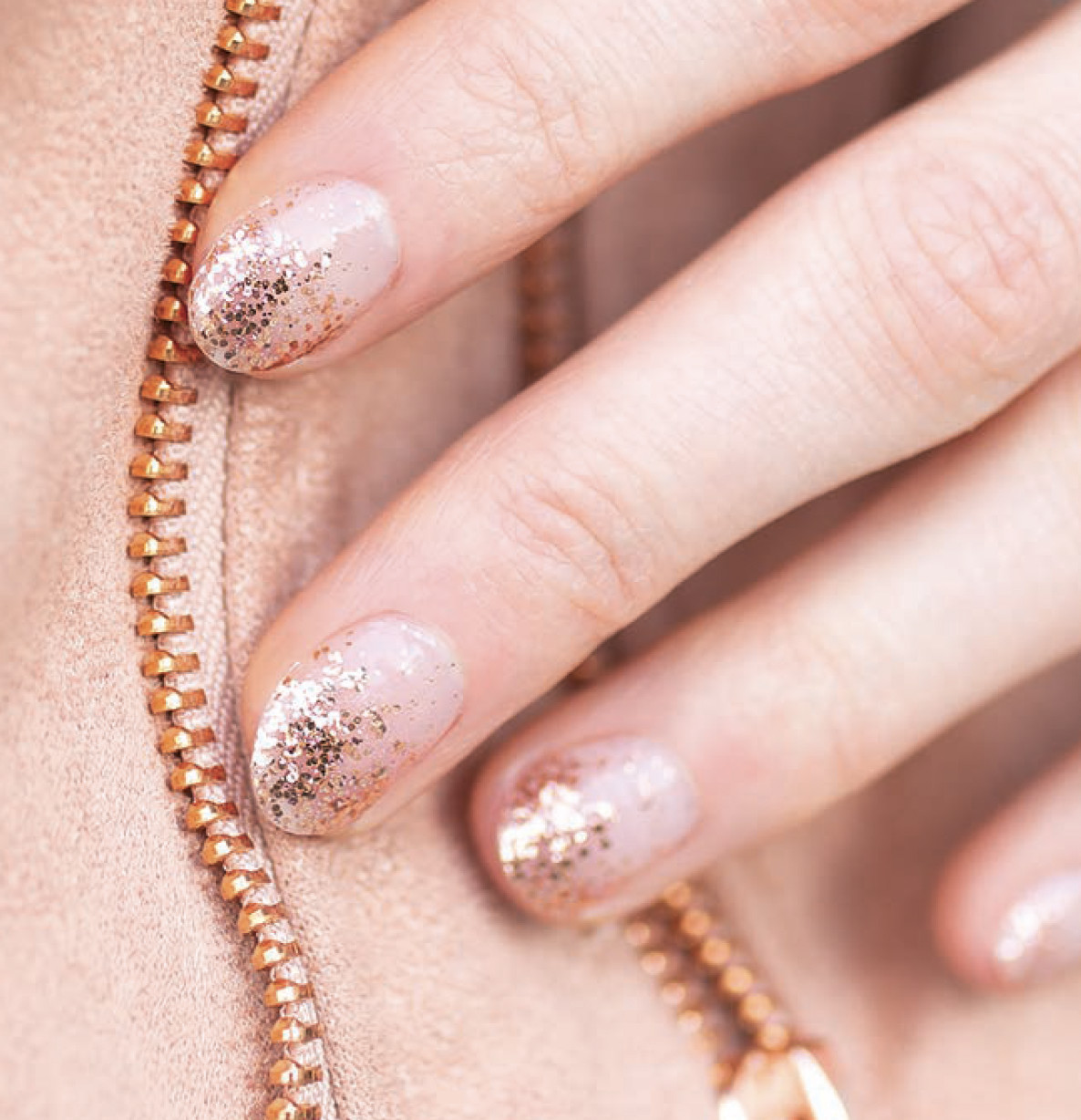 🌟 ✨ 💅 Penny Rose color glitter dipped /real nail polish strips street art