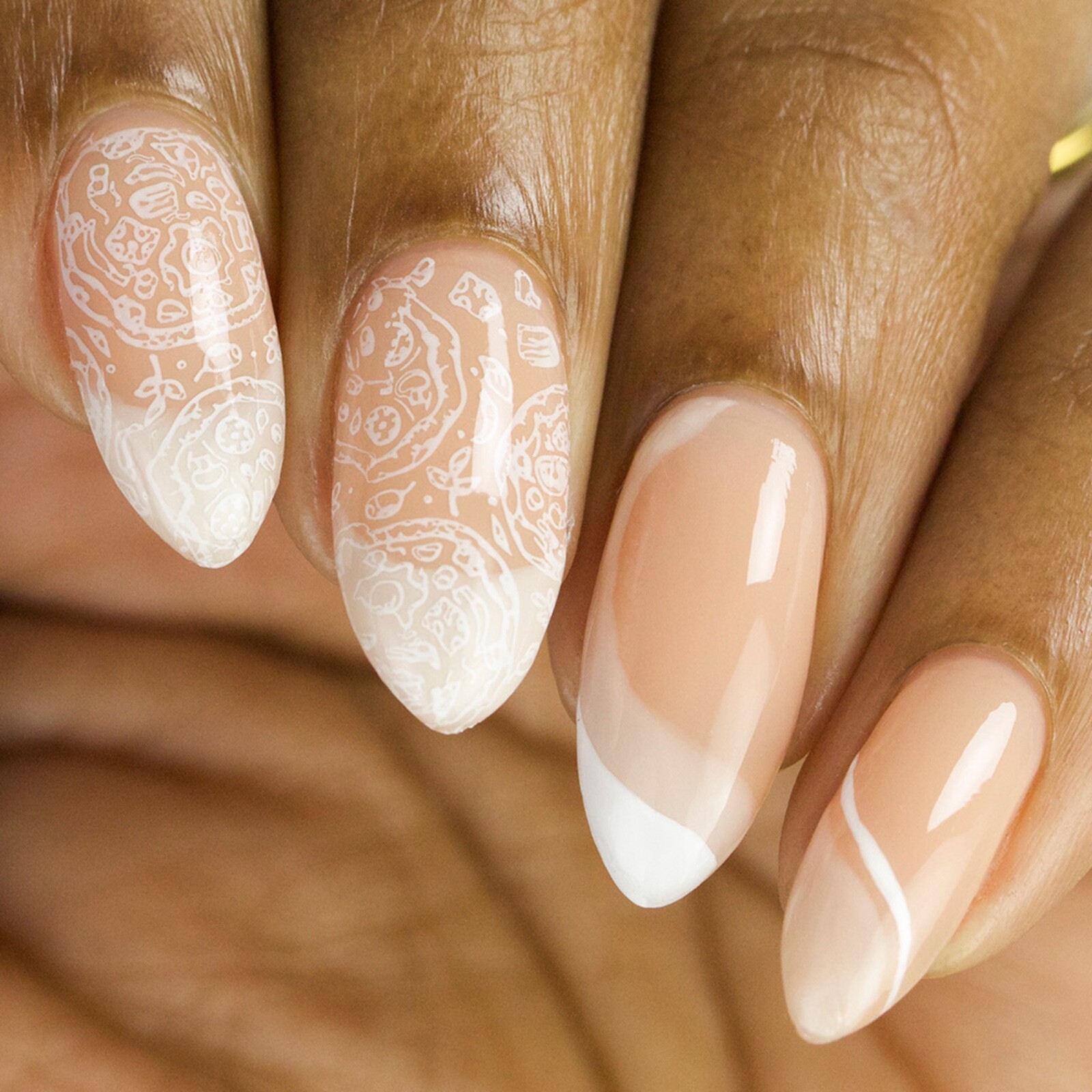 B073 Ciao Italia Stamping Plate For Stamped Nail Art Design