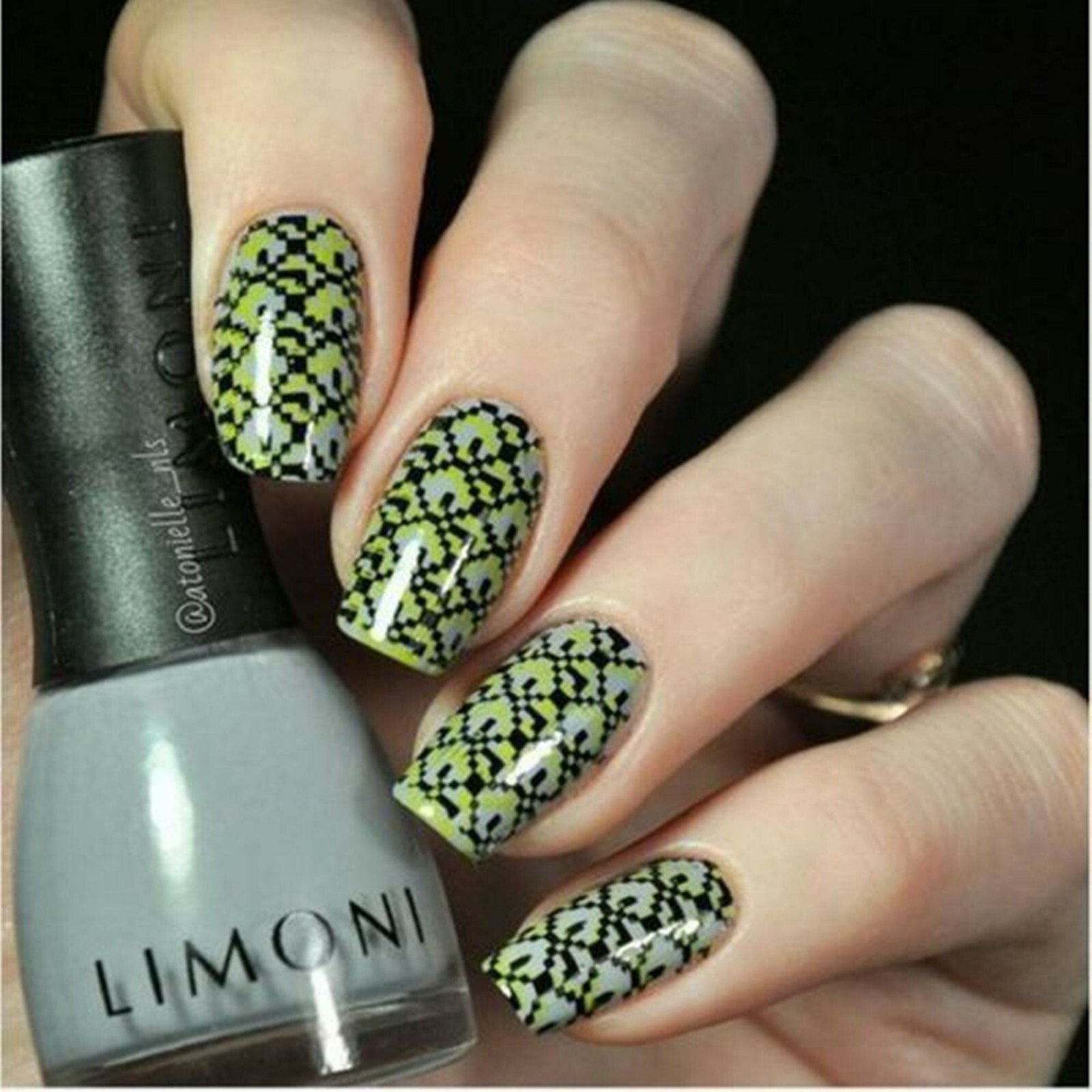 Diamond Heart Grids Image Rectangle Nail Art Template BP-L013