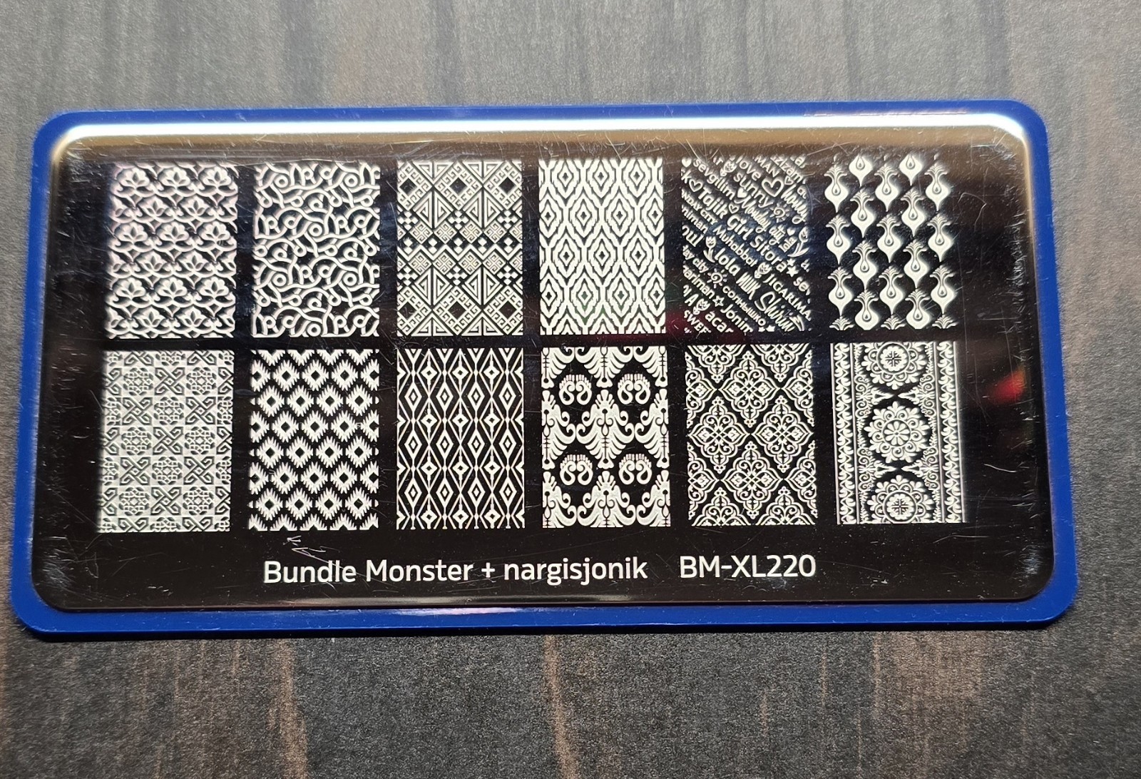 BM-XL220 Bundle Monster x Nargisjonik Maniology Collab Nail Stamping Plate HTF