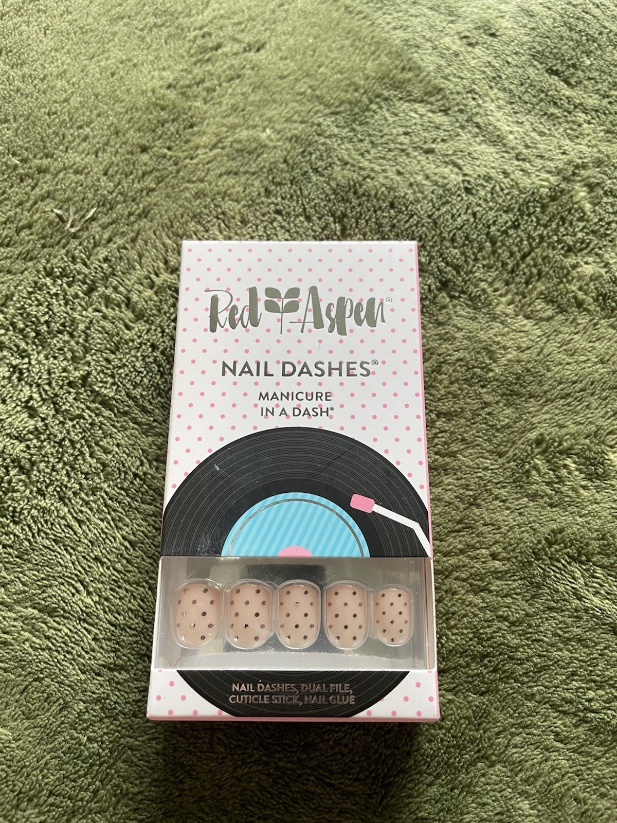 Red Aspen Nail Dashes, Assorted Lot