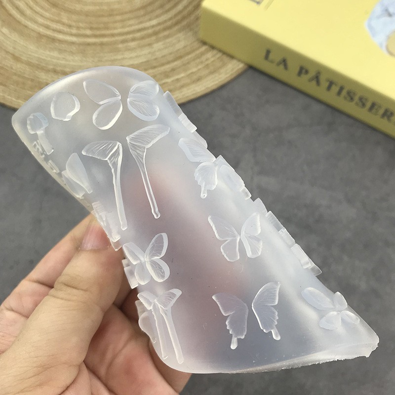 Detailed Butterfly Relief Silicone Nail Mold Reusable For Handcrafted 3D Nail