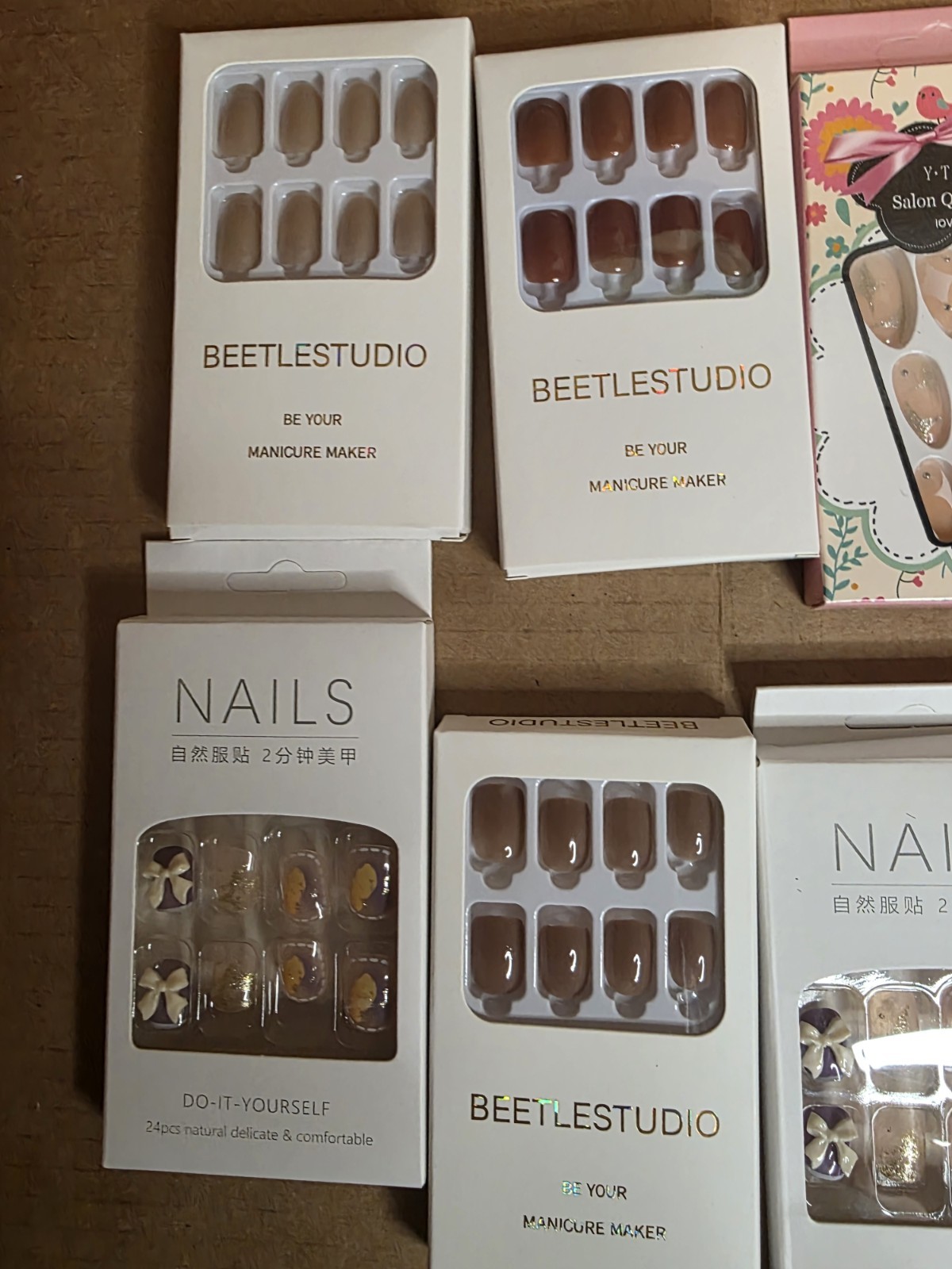 10 piece Press-On nail bundle