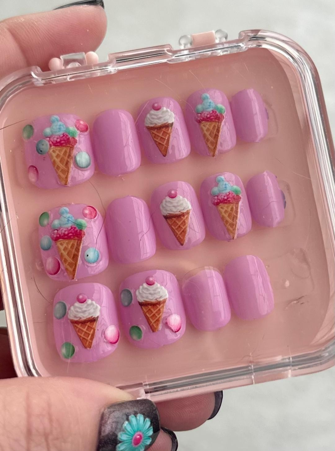 Handcrafted Ice Cream Cone Press On Nails, Short Round Shape, 14 Nails